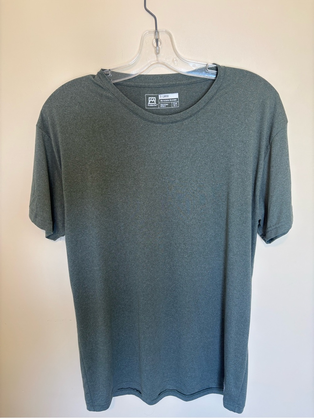 Avalanche Men's Crew Neck Short Sleeve Tee in Olive Green